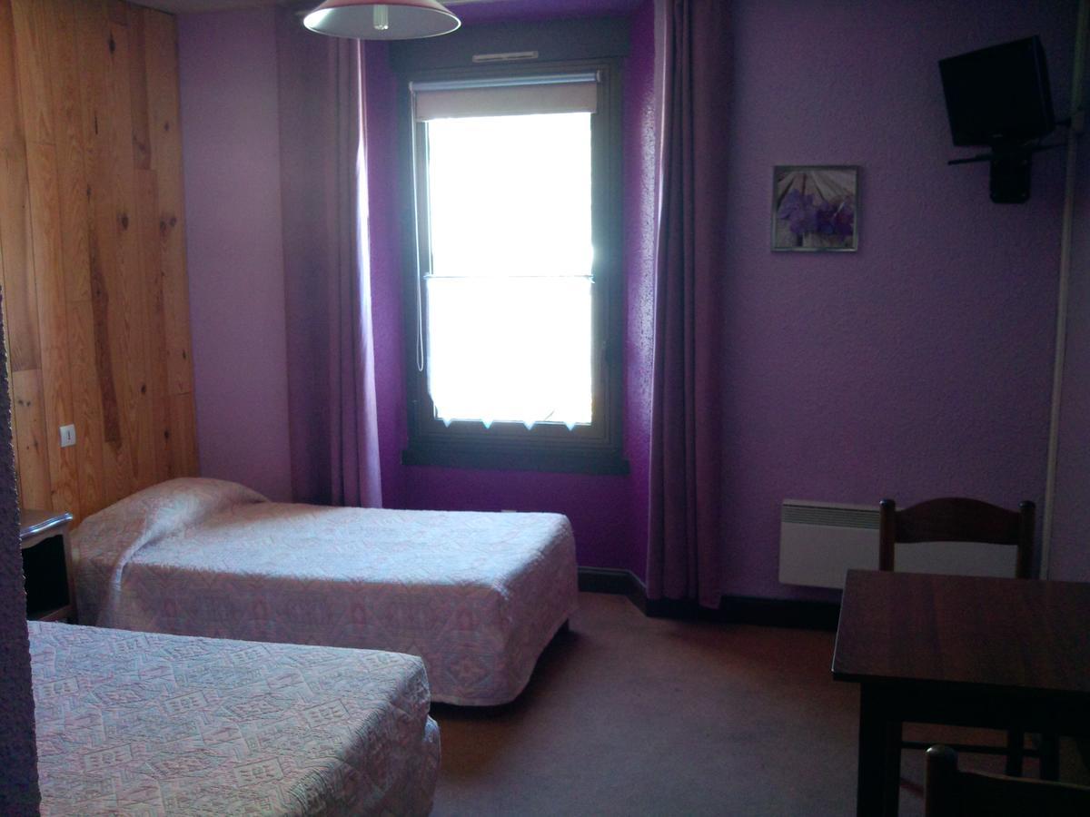 Hotel La Gare L'Argentiere-la-Bessee Exterior foto